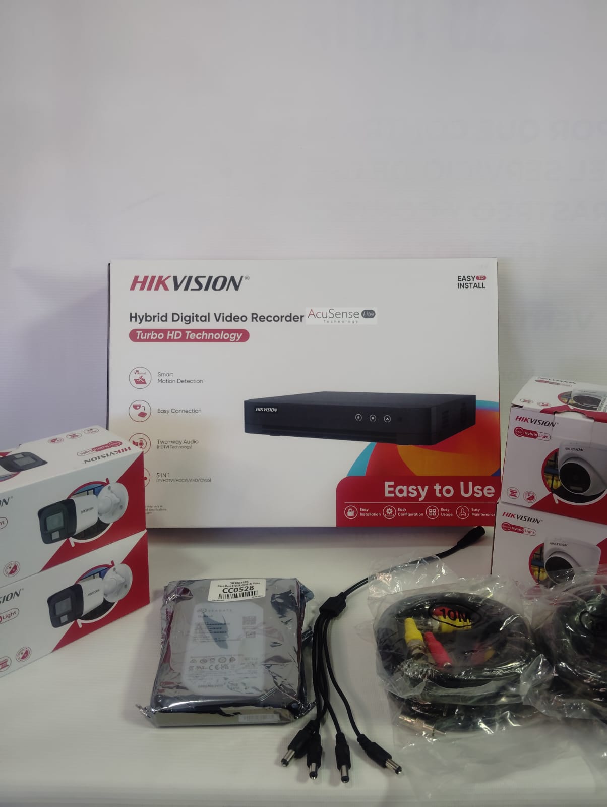 KIT DVR Hikvision 1080p FHD + 4 Camaras + HDD 1TB Listo para instalar