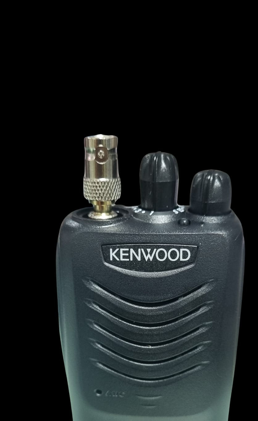 Adaptador SMA a BNC Macho