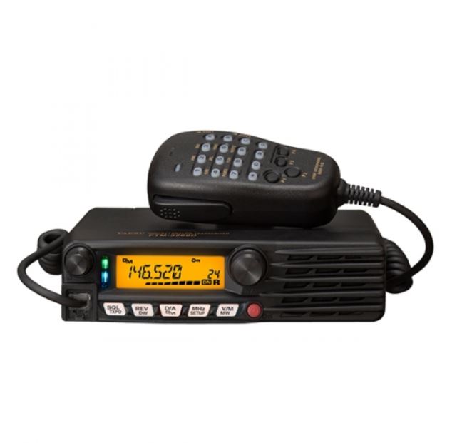 Radio Móvil FTM-3200DR Yaesu